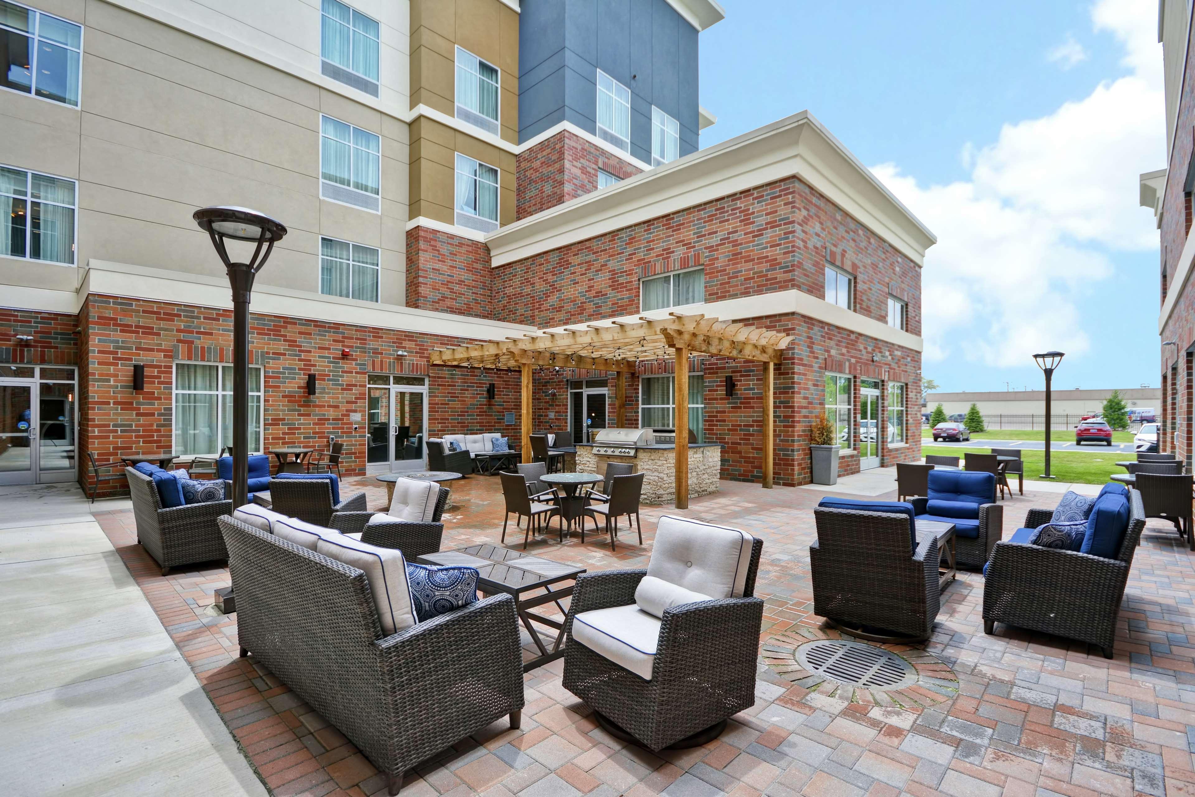 Homewood Suites By Hilton Warren Detroit Exterior foto